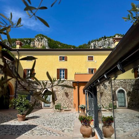 Corte Impero Hotel & Restaurant Affi Exterior photo